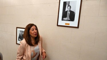 Carreras se ocupó de visibilizar su gobierno y, conjuntamente, su figura, buscando contrarrestar su ausencia de la campaña de JSRN. Foto Marcelo Ochoa.