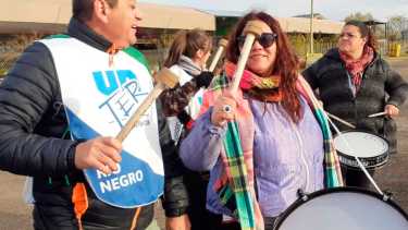  "El gobierno provincial no le paga a la empresa", aseguró Unter