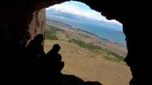 Imagen de Semana Santa en Bariloche: trekking a las cuevas del cerro Villegas