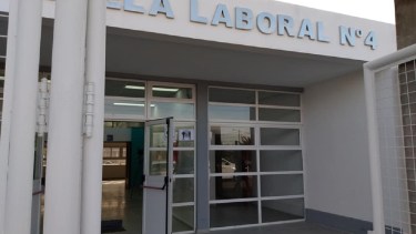Docentes piden por mejoras para el establecimiento. Foto: Gentileza.