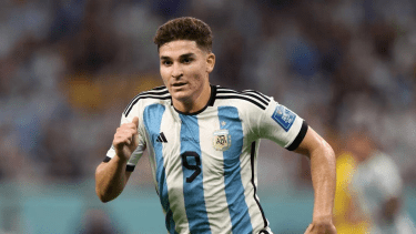 Finalmente el entrenador se habría decido por Julián Álvarez en lugar de Lautaro Martínez. Foto Archivo.
