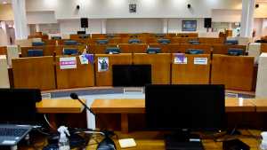 Buscan convencer a los concejales por la continuidad del Defensor del Pueblo de Neuquén