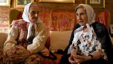 Las Madres neuquinas celebran este 30 de abril, sus 46 años de vida como asociación (foto Matías Subat)