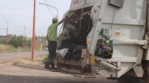 Imagen de Por falta de combustible, suspenden servicios públicos en Plottier: cómo está la situación