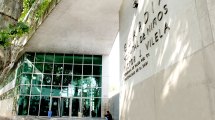 Imagen de Un niño de 11 años fue baleado en la puerta de un comercio en Rosario