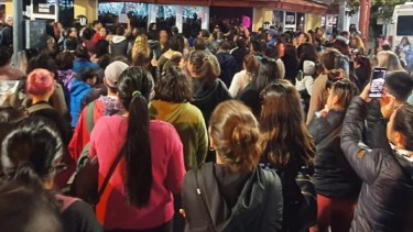 Pedido de justicia e incidentes en la marcha por el femicidio de Tamara Silva.
