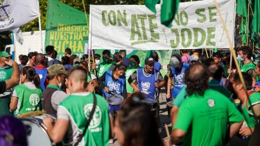 ATE se encamina aun paro tras el rechazo a la paritaria nacional: aún así, esperarán la propuesta del gobierno de Río Negro. Foto ATE Río Negro.