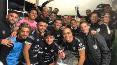 Cipo festejó una gran triunfo en Bahía. (Foto: Prensa Club Cipolletti)