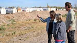 Silencio oficial por el parque petrolero y más reclamos por riesgo de contaminación en Cordero y Barda del Medio