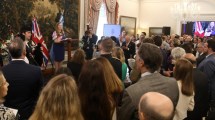 Imagen de Coronación del rey Carlos III: cómo fue la celebración de la Embajada británica en Buenos Aires