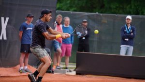 Francisco Cerúndolo juega este viernes su primera semifinal del año en un ATP