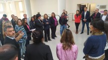 Imagen de Video: la protesta por los pases a planta irrumpió en la Legislatura de Neuquén