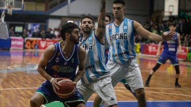 El hecho ocurrió en el cruce entre Caza y Pesca y Racing por la División Metropolitana.
