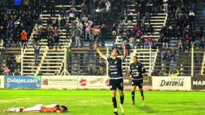 Cipolletti recibe a Villa Mitre en busca de su tercer triunfo al hilo en el Federal A