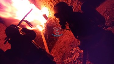 Se incendió una vivienda en Roca: uno de los propietarios tuvo que ser trasladado al hospital