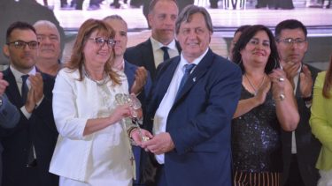 El matrimonio Viviana Germanier-Carlos Johnston años atrás, principales referentes del oficialismo en Catriel.  