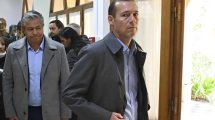 Imagen de Omar Gutiérrez pidió que Anses ayude con el déficit de las jubilaciones estatales de Neuquén