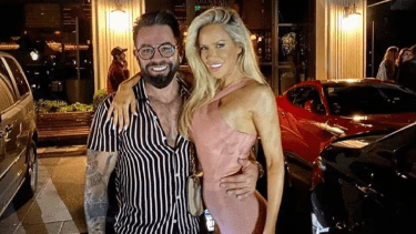 Murió Raúl Sotelo, peluquero amigo de Luciana Salazar. 