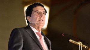Economistas de la oposición criticaron las medidas del Gobierno: «Devaluación encubierta»