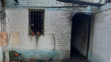 El recipiente de gas habría provocado que una tela tomara fuego. Foto: Ministerio de Seguridad de Mendoza.