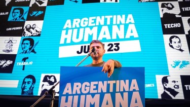 El precandidato presidencial llamó a dar la batalla contra "la derecha rancia neoliberal". Foto: Infobae. 