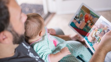 Los padres o personas no gestantes pasarían de los 2 días actuales a 15 días.  