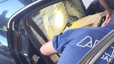 La Aduana Argentina detectó la sustancia cuando intentaba ser ingresada al país en un auto de alta gama desde Paraguay.

