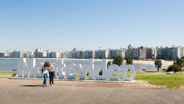 En Montevideo, el 57,8% de las personas que respondieron a la encuesta realizada en redes sociales por la televisora local Telenoche declararon sentir un cambio en el sabor del agua suministrada.