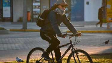 Hace frío, pero va a pasar: cuándo sube la temperatura en Neuquén y Río Negro