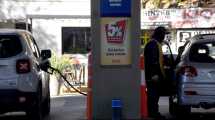Imagen de Combustibles: estacioneros iniciarán medidas de fuerza ante el congelamiento de precios