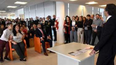 Jura de los fiscales del caso Lucrecia Sola y Juan Narváez Barraza, a salón lleno en el edificio del MPF de Neuquén. (Matías Subat)