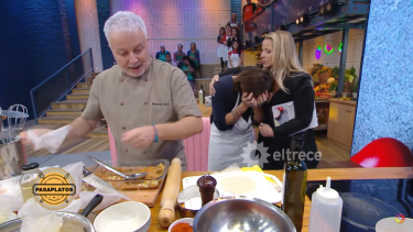 Un participante se largó a llorar en plena competencia en Pasaplatos.