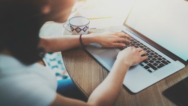 Las búsquedas en internet cambiarán su modalidad por la IA.
