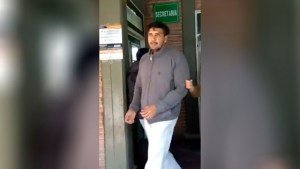 Denunciaron a un docente de Tucumán que ahorcó e hizo convulsionar a un alumno