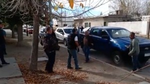 A los golpes y en la vereda, así terminó la Convención de la UCR Neuquén en Zapala