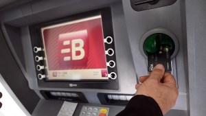 Comenzó en Río Negro el pago de salarios de julio