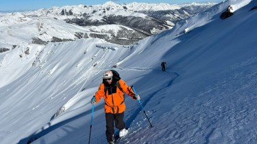 San Martín de los Andes: esquí de travesía en el Camino de los 7 lagos. Fotos y videos: @saskuaz, @saskuaz_