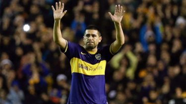 Riquelme tendrá su partido despedida este domingo.