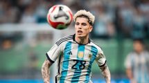 Imagen de El curioso episodio de Alejandro Garnacho con un hincha tras el partido con Indonesia