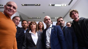 La cúpula de Juntos por el Cambio se reunió de urgencia en la sede del PRO. 