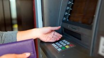 Imagen de Bono a estatales de Neuquén: se pagará este  miércoles