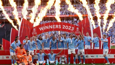 Manchester City's celebró su sgundo título de la temporada. (Adam Davy/PA via AP)