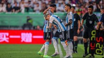 Imagen de El posteo de Garnacho después de su debut en Argentina y la reacción de sus compañeros
