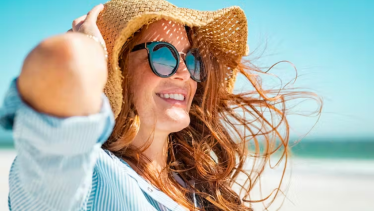 Al final del invierno, nuestra piel ya no está acostumbrada al sol. Pueden producirse reacciones cutáneas temporales, por lo que es importante protegerse. Ground Picture / Shutterstock

