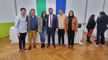 La familia Hermosilla-Vivanco, en la asunción del jueves en Casa de Gobierno, en Viedma.