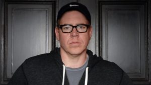Bret Easton Ellis, el autor de «Los destrozos» y «American Psycho» debutará como director de cine