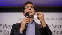 Imagen de Wado De Pedro en el primer acto de Unión por la Patria: «Voy a estar donde mis compañeros quieran»