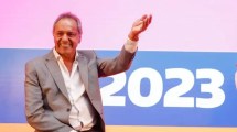 Imagen de Daniel Scioli firmó su precandidatura y mete presión a la interna de Unión por la Patria