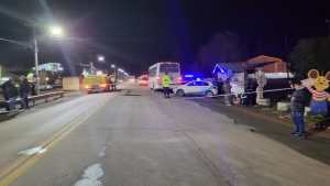 Quién era el hombre que murió atropellado por un colectivo en Bariloche