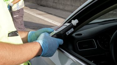 Controles sorpresa en los puentes Neuquén &#8211; Cipolletti este fin de semana largo: qué pasa los feriados